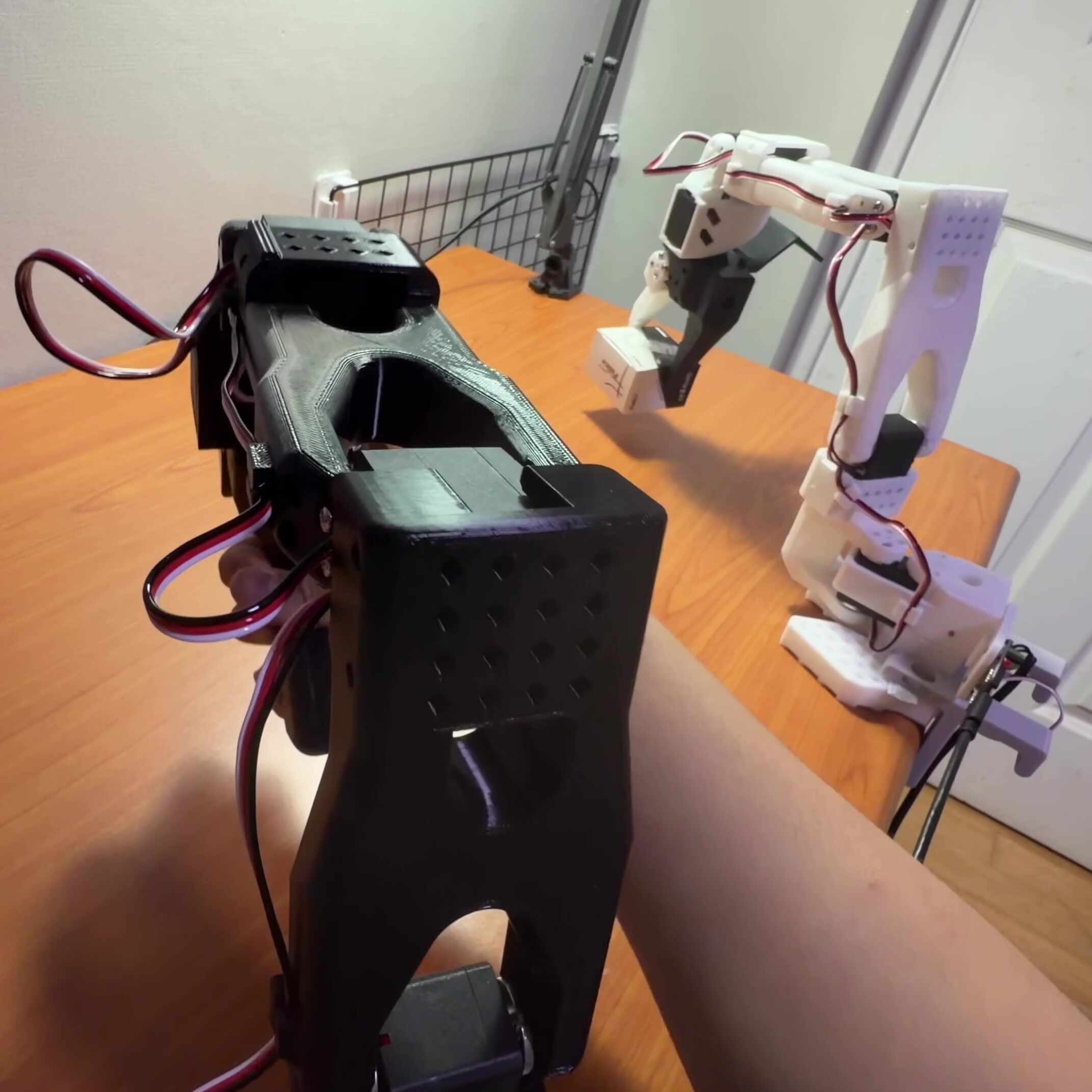 [SO-ARM 101 Manipulator Project Part 1] 로봇 조립, Calibration, Teleoperation